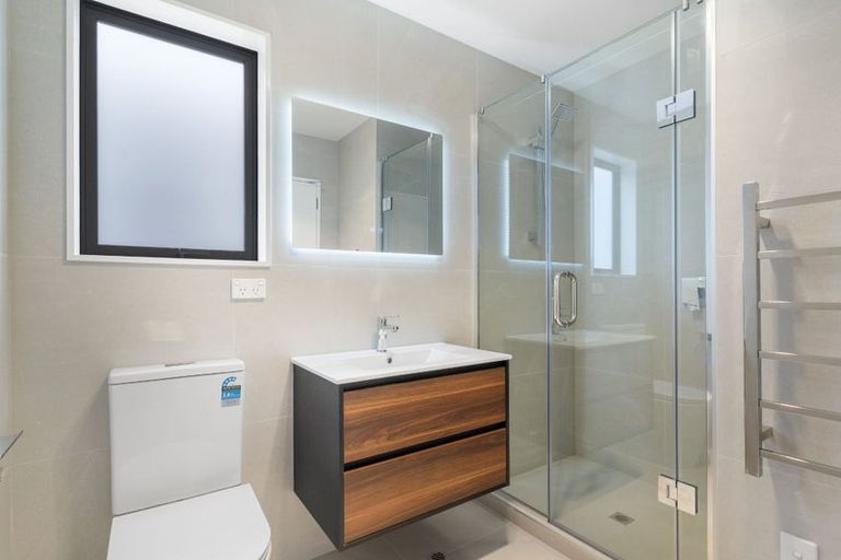 Photo of property in 29 Whiteywood Street, Westgate, 0814