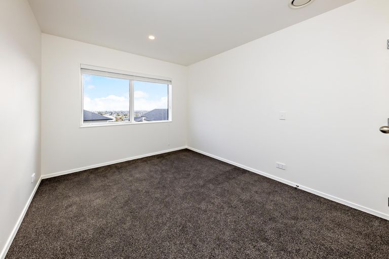 Photo of property in 114 Joseph Street, Flat Bush, Auckland, 2019