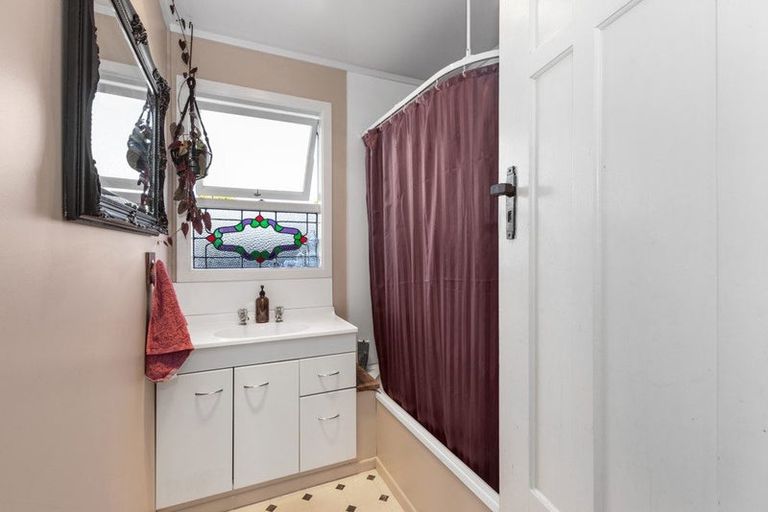 Photo of property in 8 Coronation Road, Morrinsville, 3300