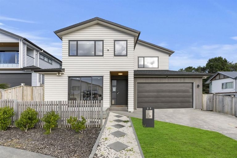 Photo of property in 25 Bight Road, Long Bay, Auckland, 0630