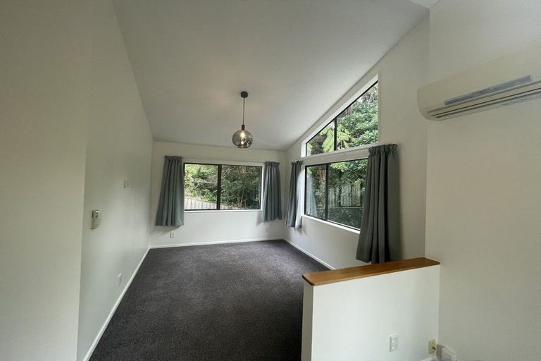 Photo of property in 44u6 Allington Road, Karori, Wellington, 6012