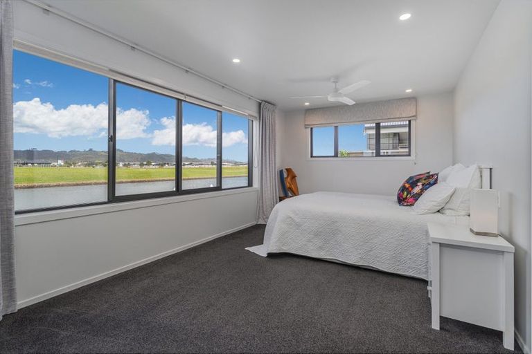 Photo of property in 20 Ngaroma Crescent, Whitianga, 3510