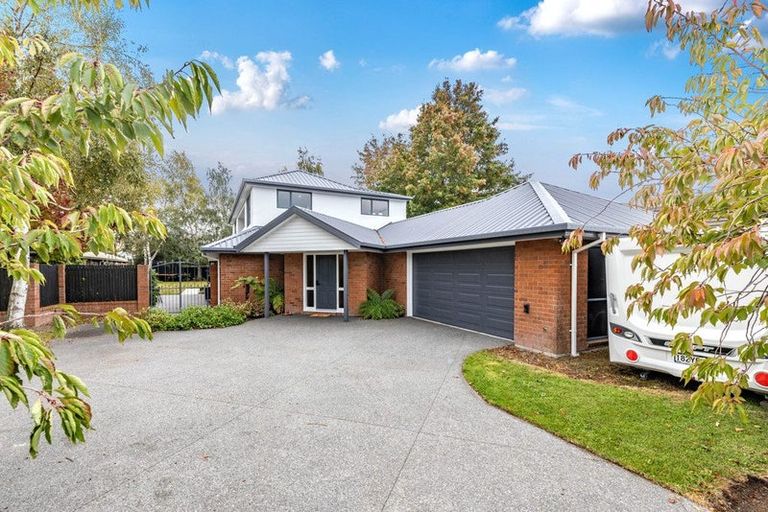 Photo of property in 24 Eders Road, Woodend, 7610