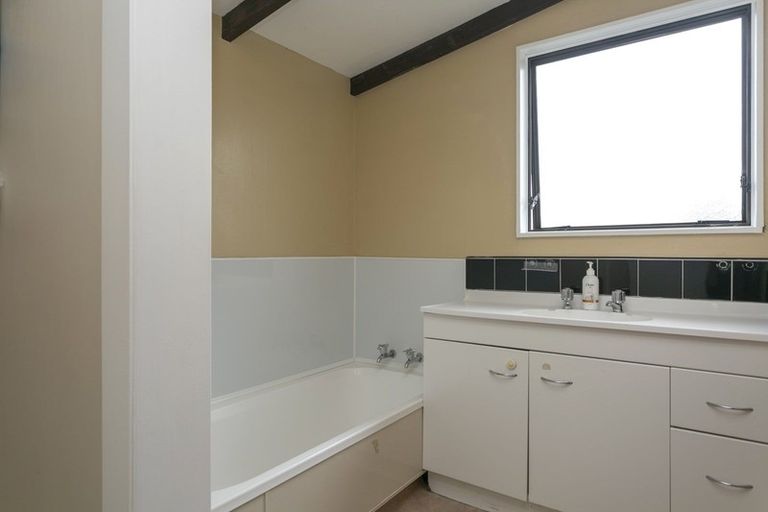 Photo of property in 150 Spa Road, Taupo, 3330