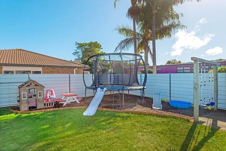 Photo of property in 33 Carnarvon Street, Gisborne, 4010