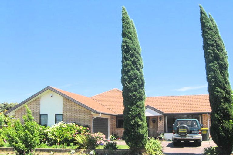 Photo of property in 56 Ben Nevis Drive, Broomfield, Christchurch, 8042