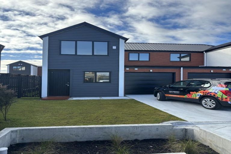 Photo of property in 41u3 Prisk Street, Melville, Hamilton, 3206