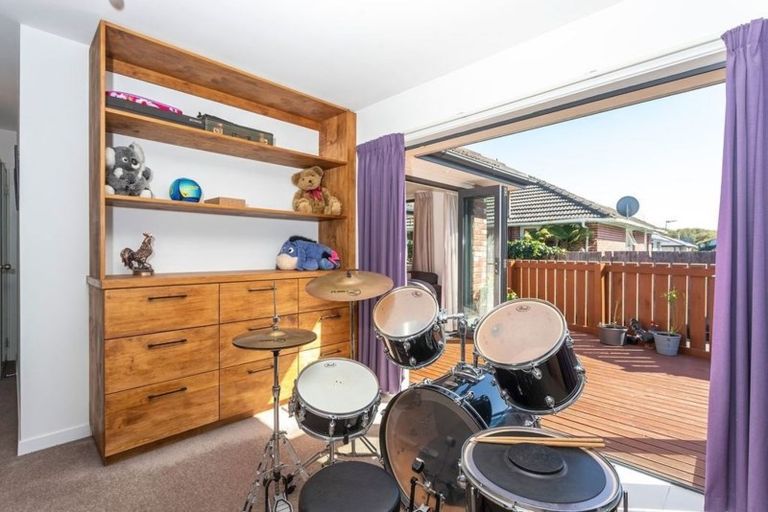 Photo of property in 7 Rollesby Street, Hoon Hay, Christchurch, 8025