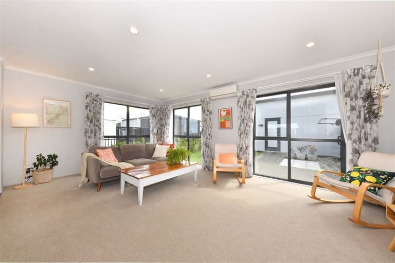 Photo of property in 24 Tippet Crescent, Wigram, Christchurch, 8025