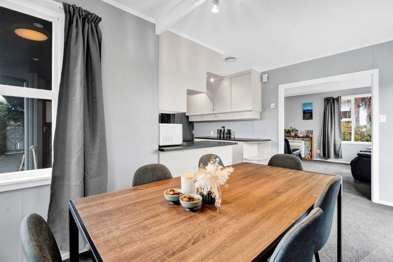 Photo of property in 182 Regan Street, Stratford, 4332