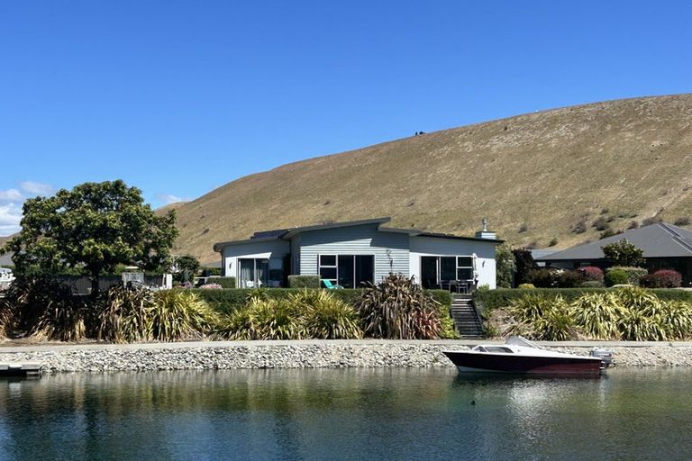 Photo of property in 59 Perriam Place, Mount Pisa, Cromwell, 9383