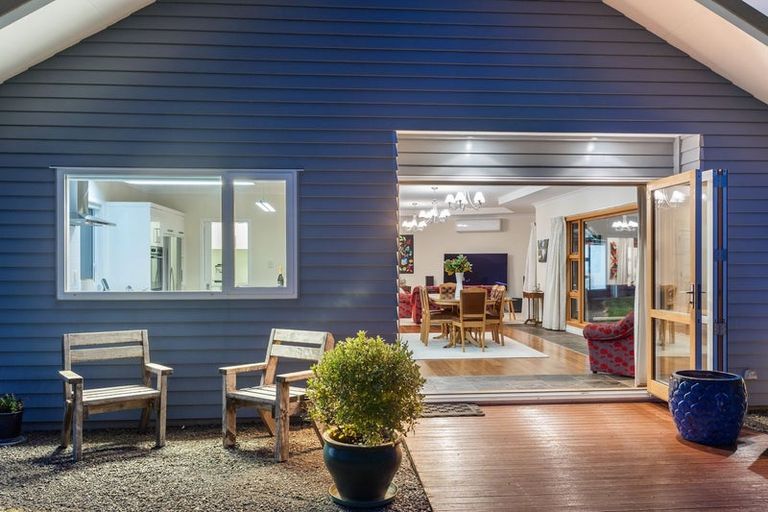 Photo of property in 51 Paul Faith Lane, Te Horo, Otaki, 5581