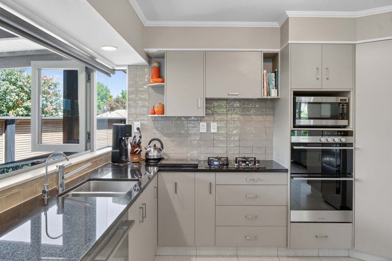 Photo of property in 11 Harlech Glen, Bethlehem, Tauranga, 3110