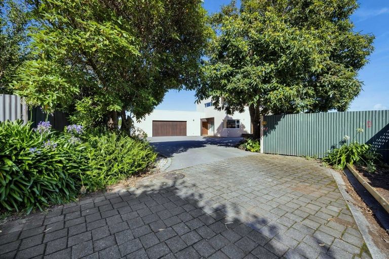 Photo of property in 19 Mccarthy Street, Hawera, 4610