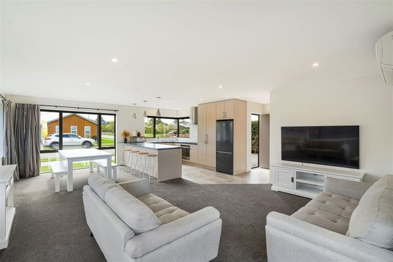 Photo of property in 14 Ridgeway Avenue, Rolleston, 7615