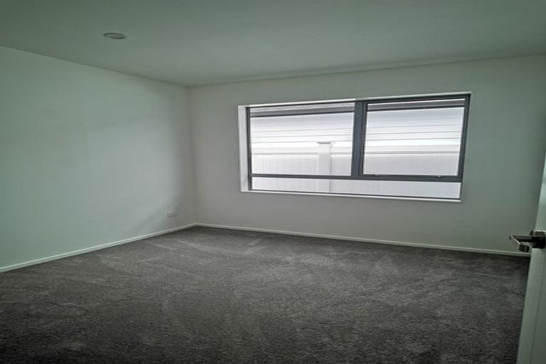 Photo of property in 25a Lillian Place, Orewa, 0931