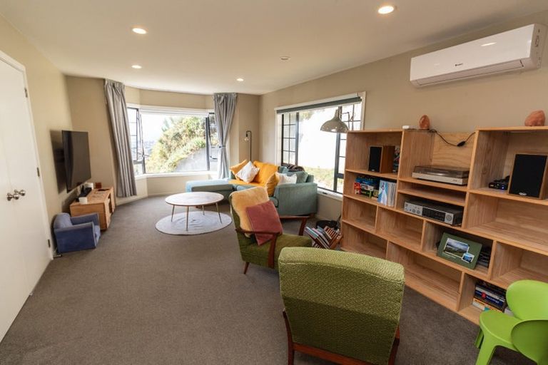 Photo of property in 21 Jaunpur Crescent, Broadmeadows, Wellington, 6035