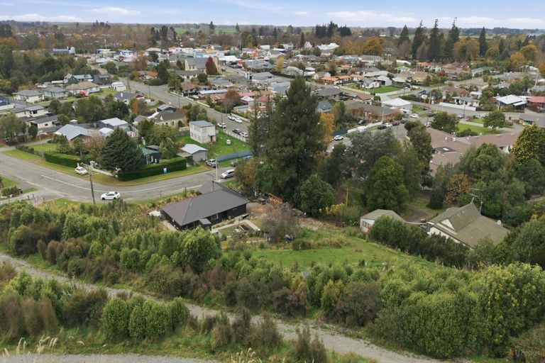 Photo of property in 12 Shaw Street, Geraldine, 7930