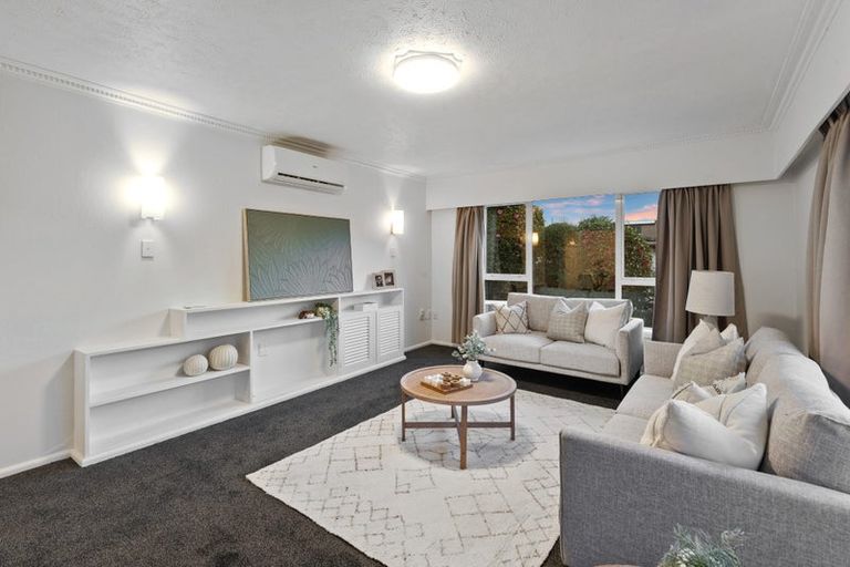 Photo of property in 1/170 Waimairi Road, Ilam, Christchurch, 8041