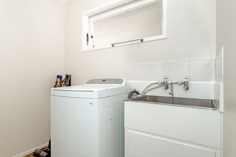 Photo of property in 10 Justin Street, Mangapapa, Gisborne, 4010