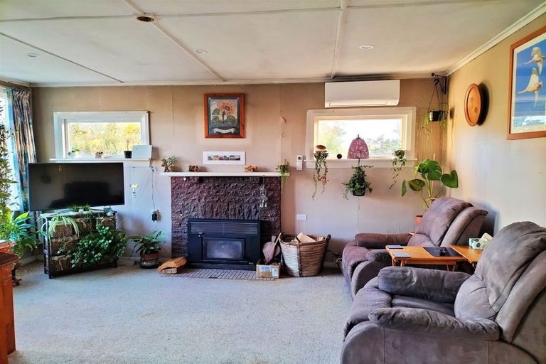 Photo of property in 1440 Martinborough Masterton Road, Gladstone, Masterton, 5884
