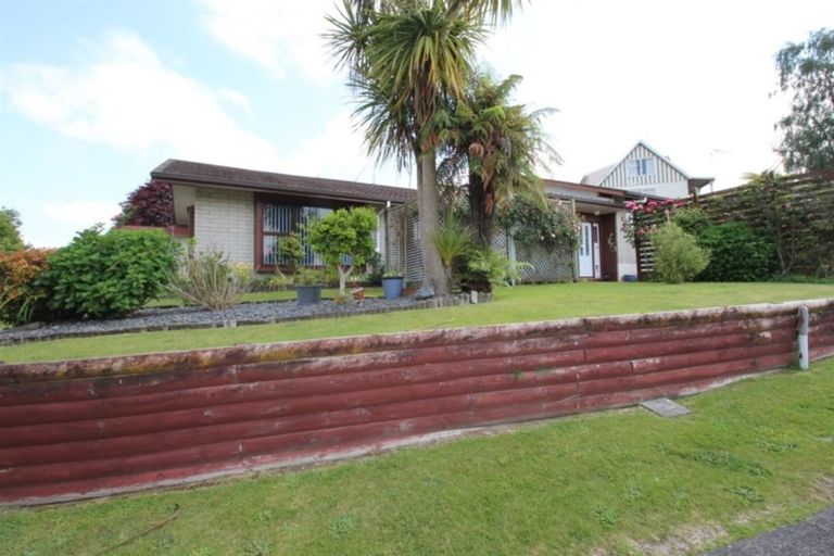 Photo of property in 1 Cullen Crescent, Tokoroa, 3420