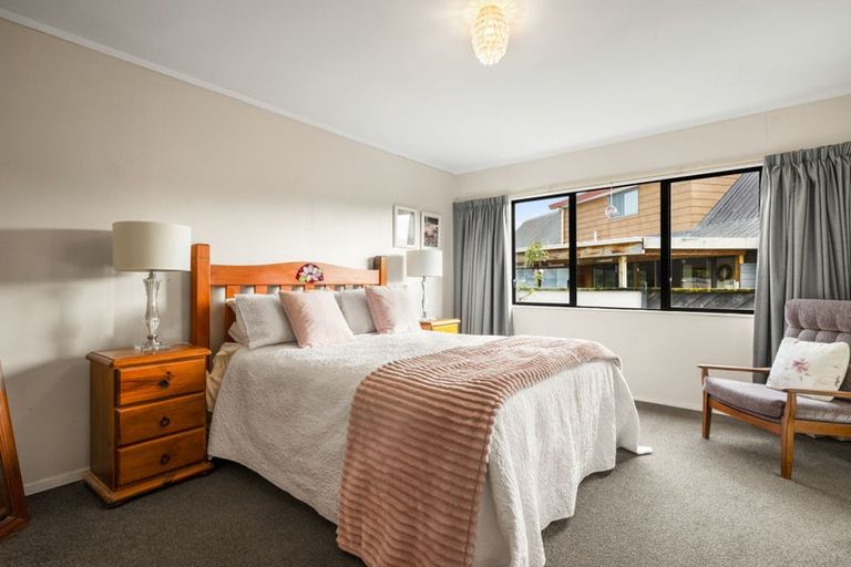 Photo of property in 20 Essendon Court, Glenview, Hamilton, 3206
