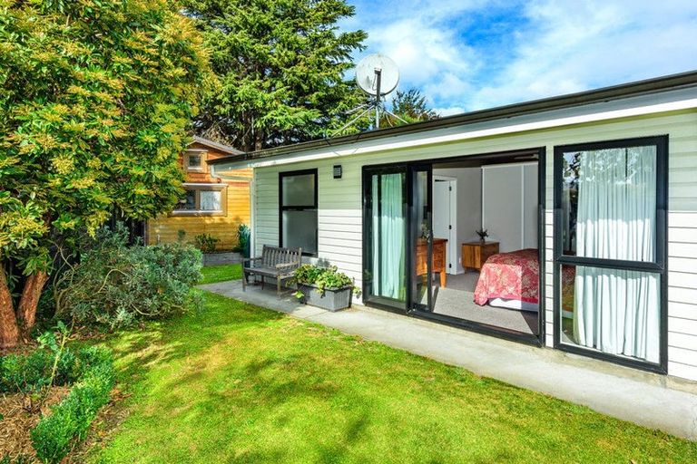 Photo of property in 16 Woodbank Street, Somerfield, Christchurch, 8024