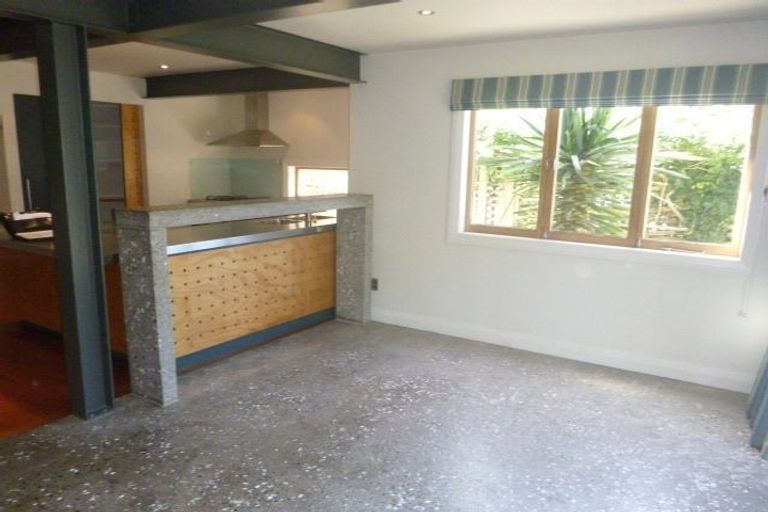 Photo of property in 103 Inglis Street, Seatoun, Wellington, 6022