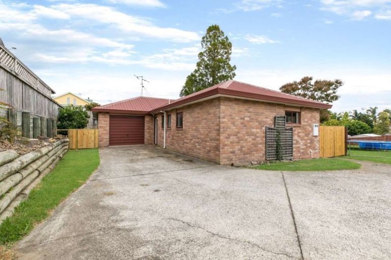 Photo of property in 33c Macloughlin Drive, Te Puke, 3119