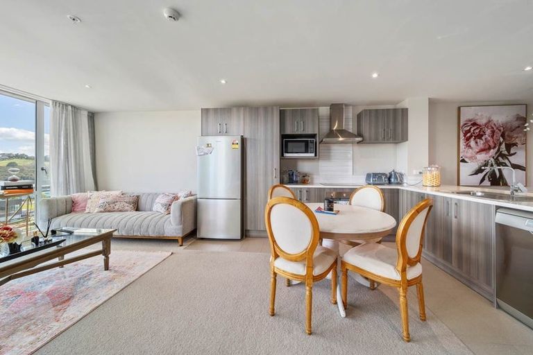 Photo of property in 609/1 Rose Garden Lane, Albany, Auckland, 0632