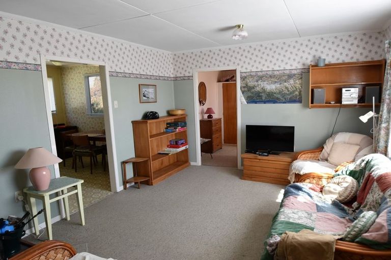 Photo of property in 11 Ruataniwha Road, Twizel, 7901