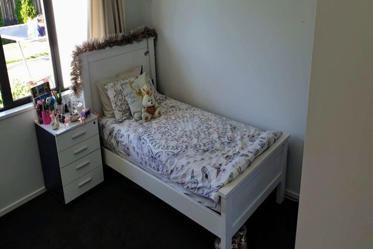 Photo of property in 11 Wedmore Close, Burwood, Christchurch, 8083