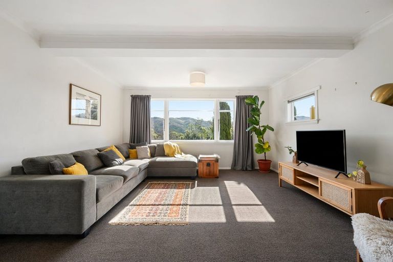 Photo of property in 142 Pembroke Road, Wilton, Wellington, 6012