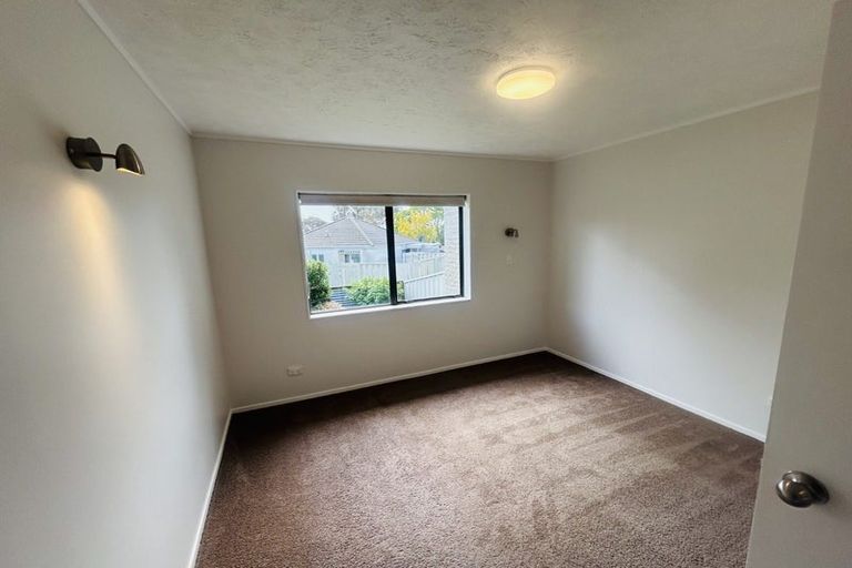 Photo of property in 2/24 Durham Drive, Havelock North, 4130