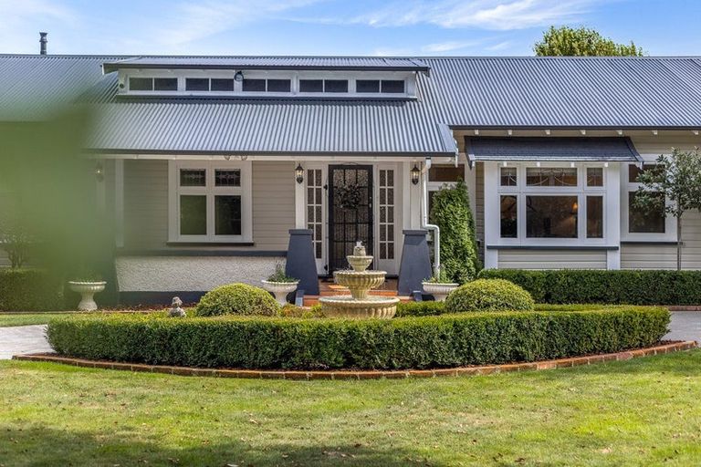 Photo of property in 119 Bartholomew Road, Levin, 5510