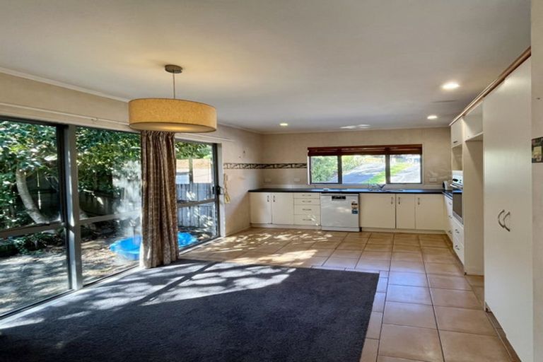 Photo of property in 18a Cosy Place, Howick, Auckland, 2014
