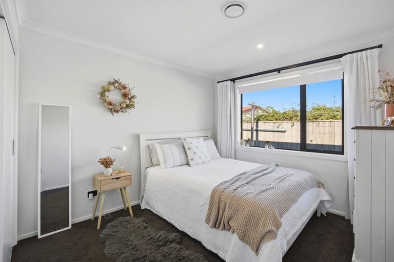Photo of property in 16 Thomas Way, Brightwater, 7022