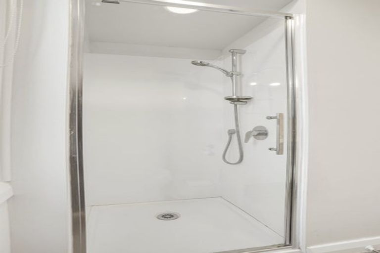 Photo of property in 828 Cumberland Street, North Dunedin, Dunedin, 9016
