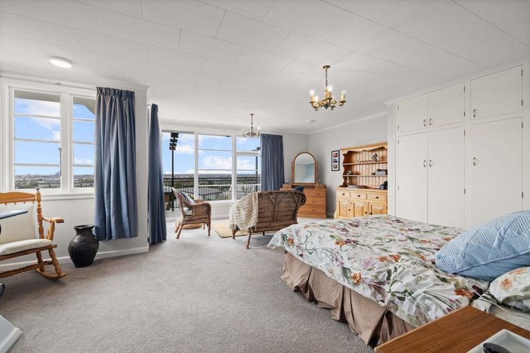 Photo of property in 14 Huntsbury Avenue, Huntsbury, Christchurch, 8022