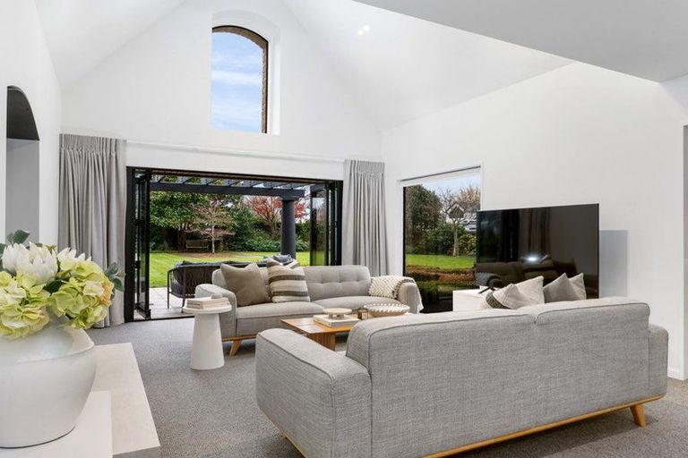 Photo of property in 60 Regent's Park Drive, Casebrook, Christchurch, 8051