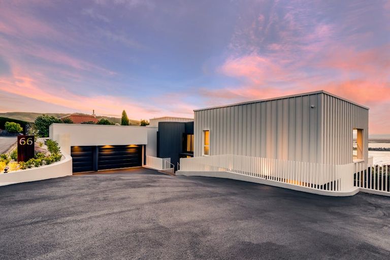 Photo of property in 66 Taylors Mistake Road, Scarborough, Christchurch, 8081