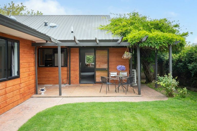 Photo of property in 7 Penlington Place, Havelock North, 4130