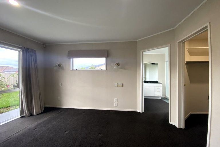 Photo of property in 107 Karaitiana Street, Frimley, Hastings, 4120