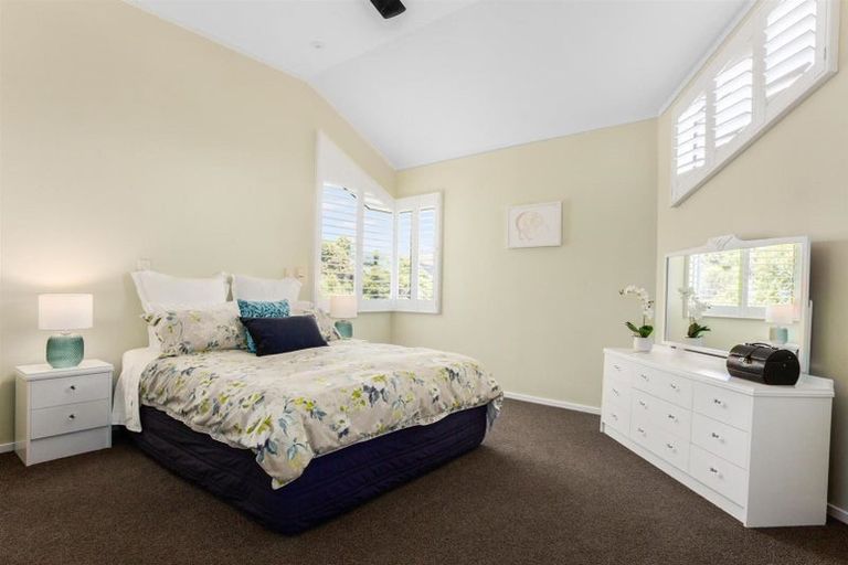 Photo of property in 42 James Cook Drive, Whitby, Porirua, 5024