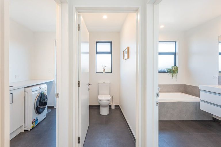 Photo of property in 30 Highgate Drive, Rangiora, 7400