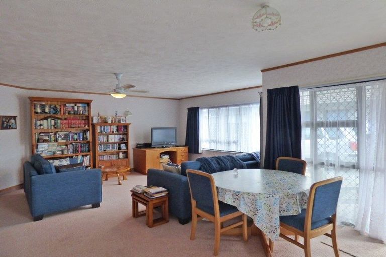 Photo of property in 49a Murphy Road, Taradale, Napier, 4112