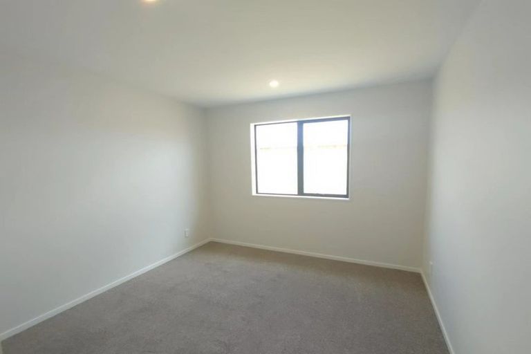 Photo of property in 6b Enchantment Lane, Karaka, Papakura, 2113