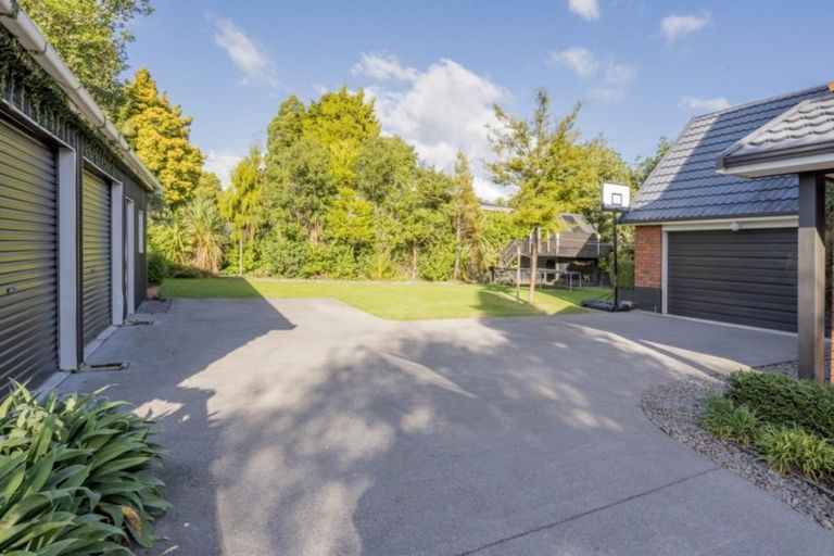 Photo of property in 19 Stuart Street, Levin, 5510