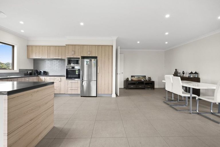 Photo of property in 3 Sands Road, Waiuku, 2681